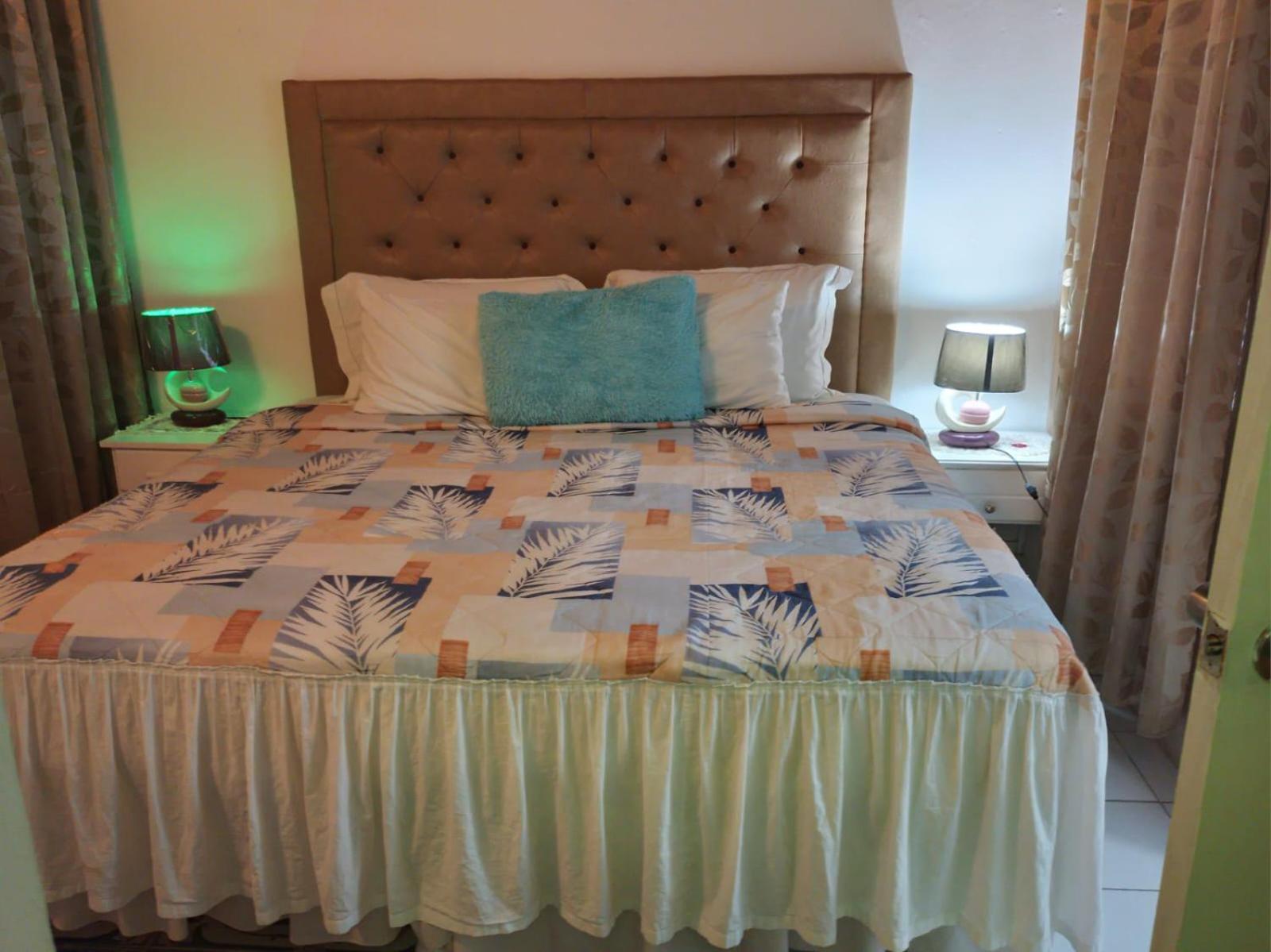 Pink Hibiscus Bed&Breakfast Montego Bay Exterior foto